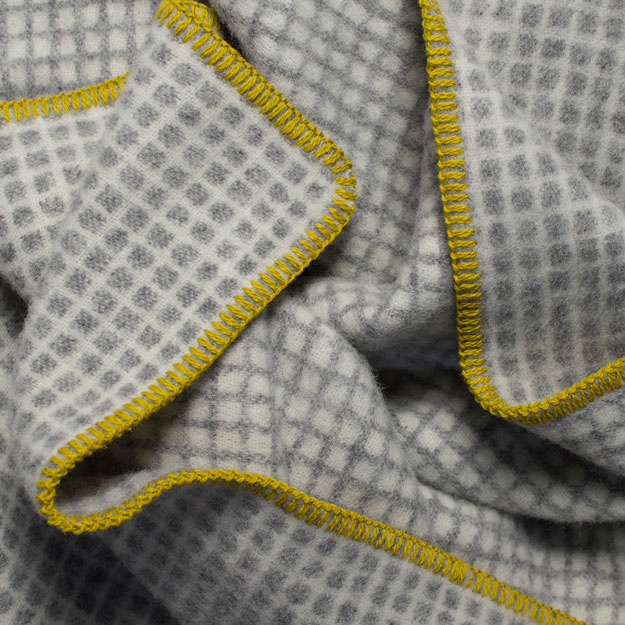 Blanket grid yellow/grey
